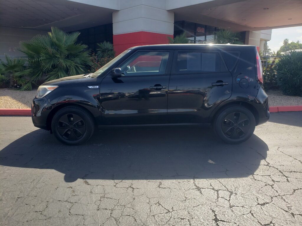 2016 Kia Soul Base