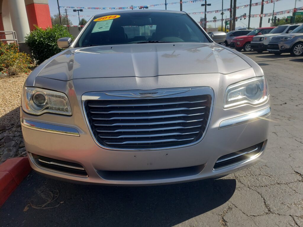 2014 Chrysler 300 FINANCE