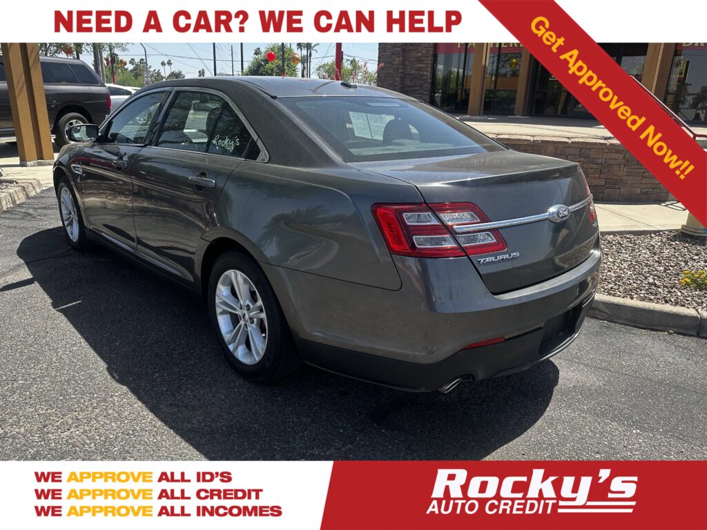 2017 Ford Taurus SEL