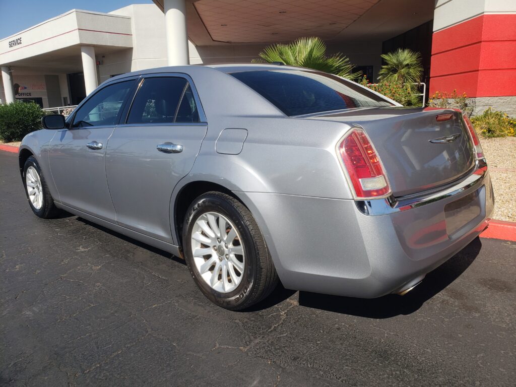 2014 Chrysler 300 FINANCE