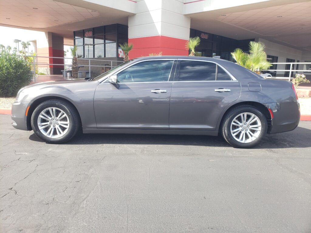 2016 Chrysler 300 300C