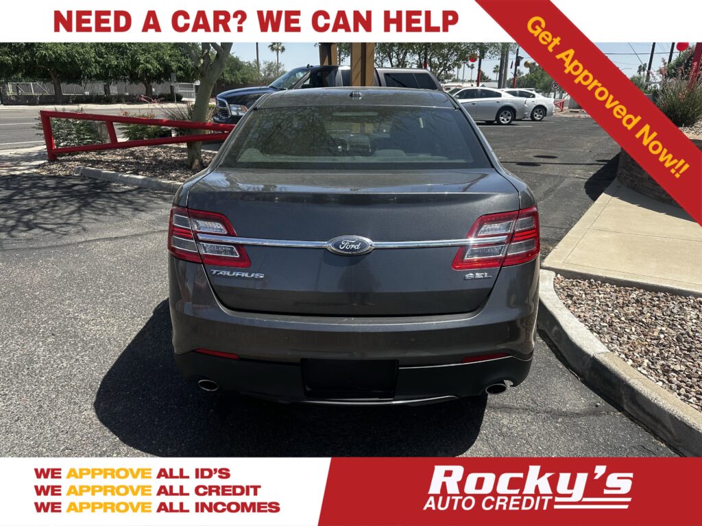 2017 Ford Taurus SEL