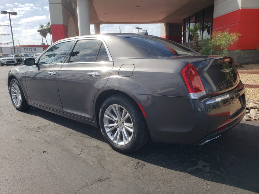 2016 Chrysler 300 300C