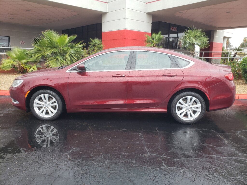 2016 Chrysler 200 Limited
