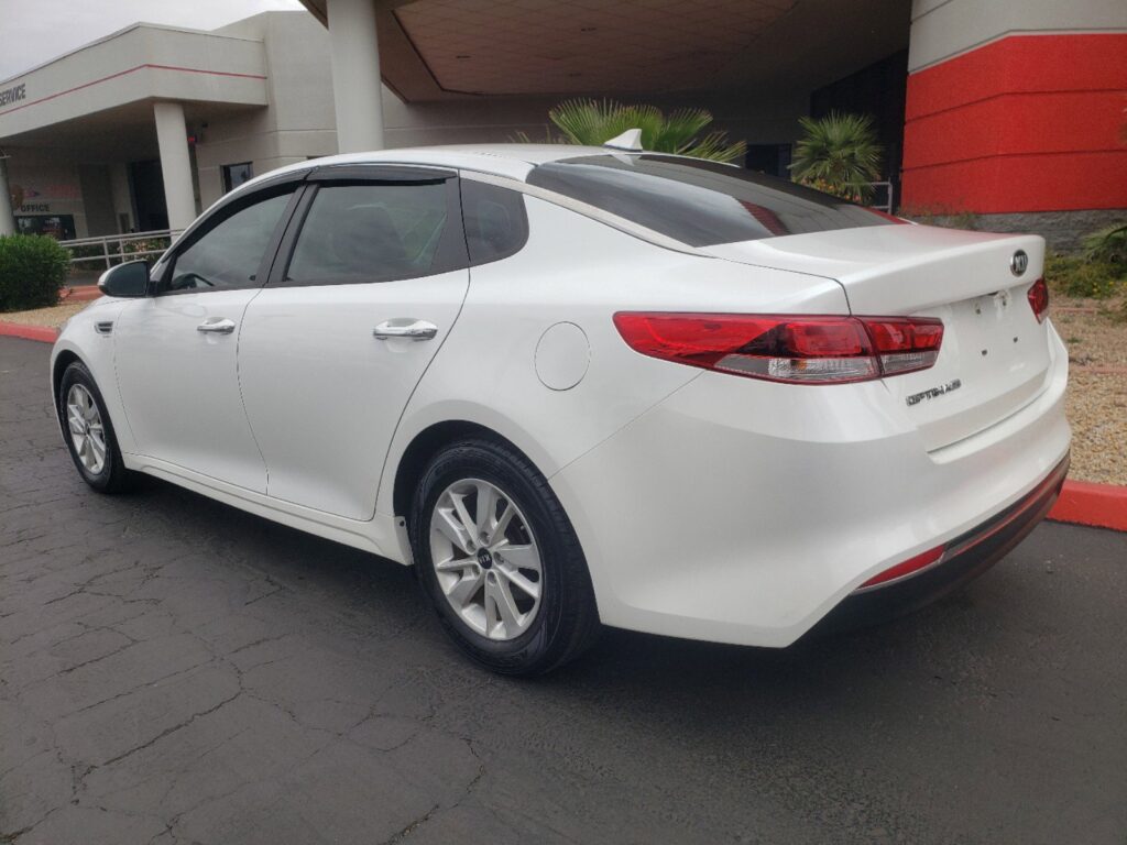 2016 Kia Optima LX