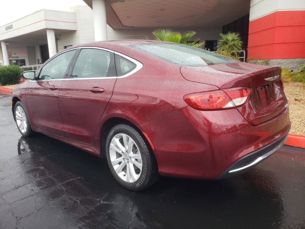 2016 Chrysler 200 Limited