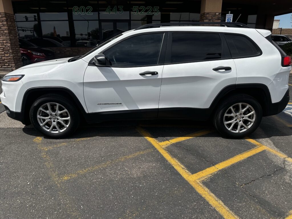 2015 Jeep Cherokee Sport