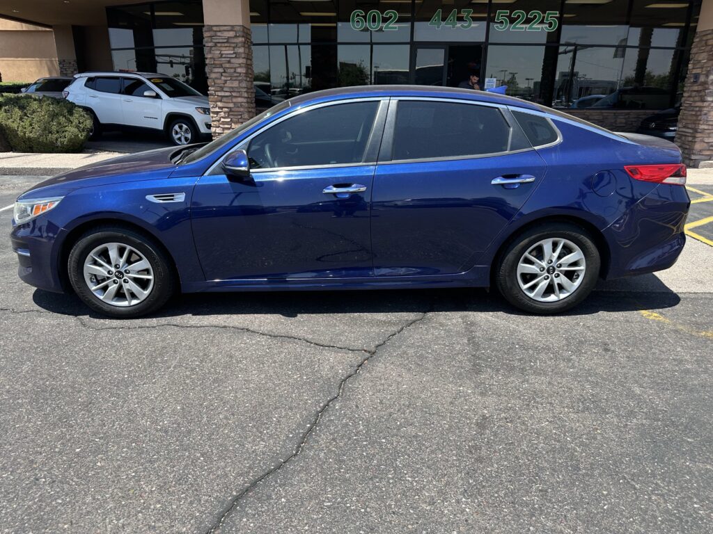 2017 Kia Optima LX