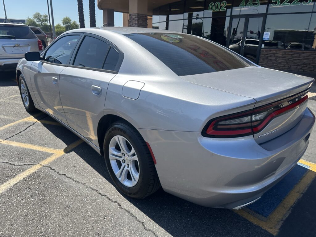 2016 Dodge Charger SE