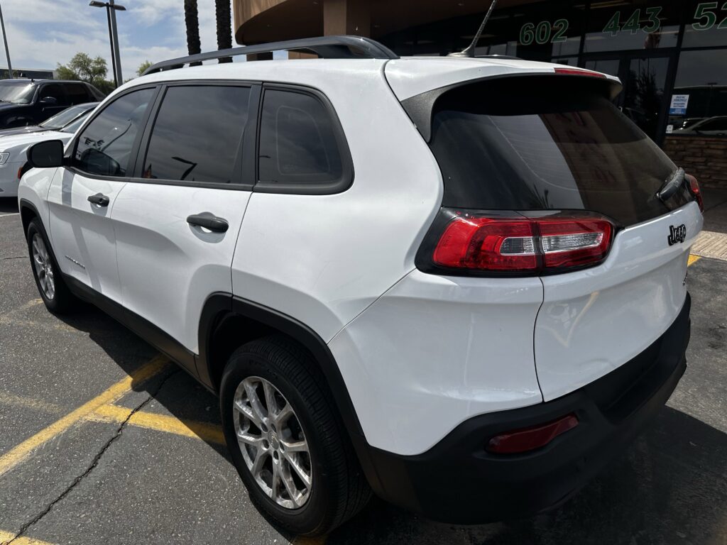 2015 Jeep Cherokee Sport