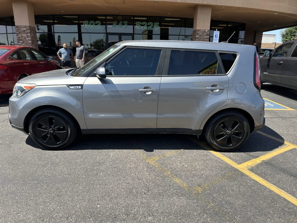 2016 Kia Soul Base