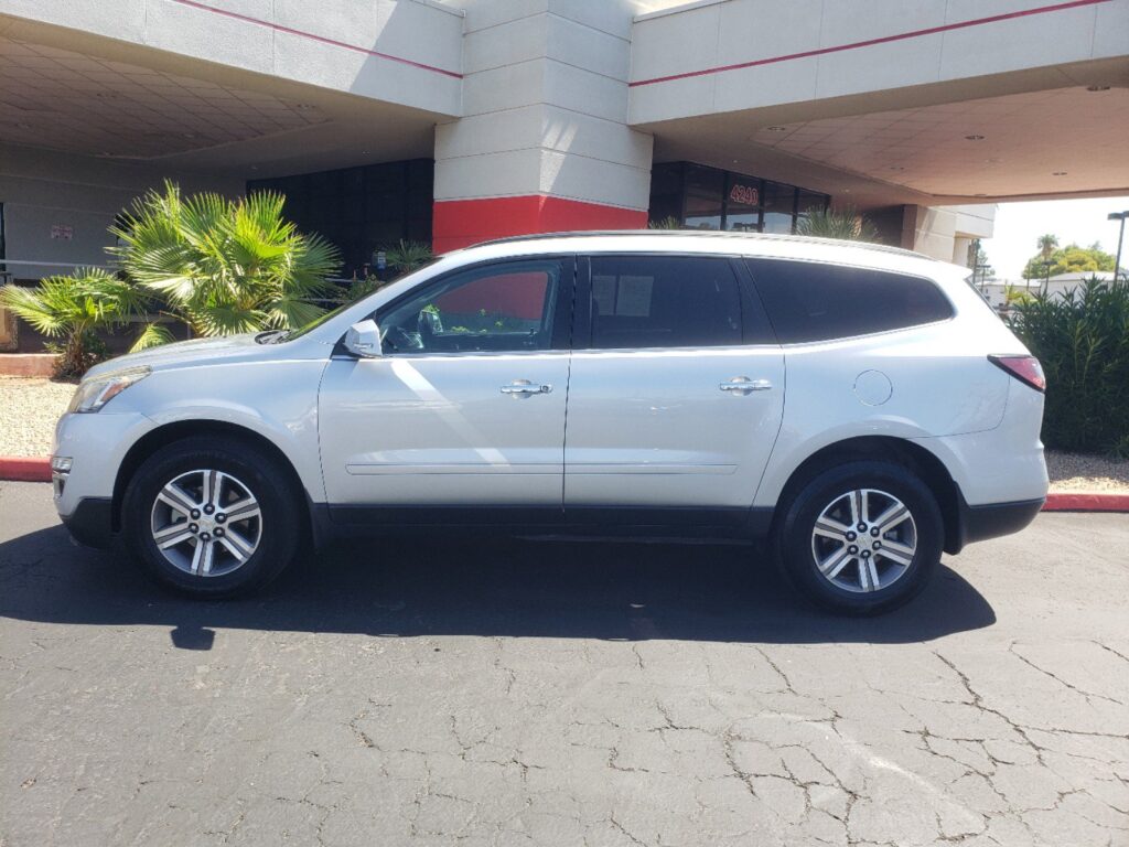 2017 Chevrolet Traverse LT